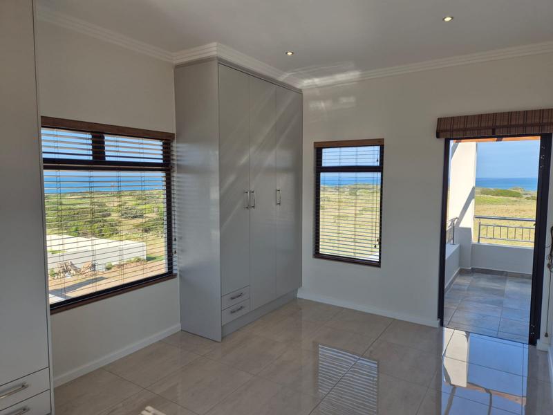 4 Bedroom Property for Sale in Kidds Beach Eastern Cape